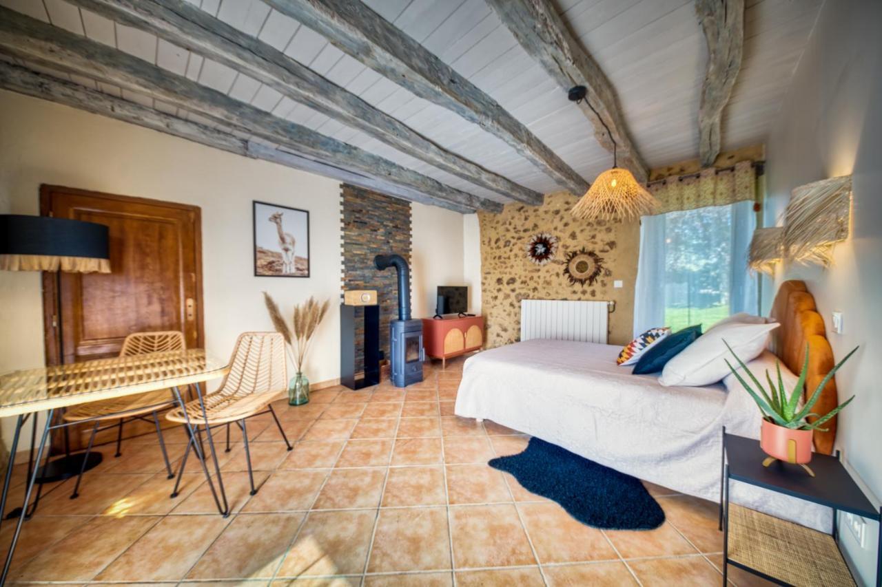 La Fermette Du Perougord A Rouffignac-St-Cernin Perigord Noir Bed & Breakfast Bagian luar foto